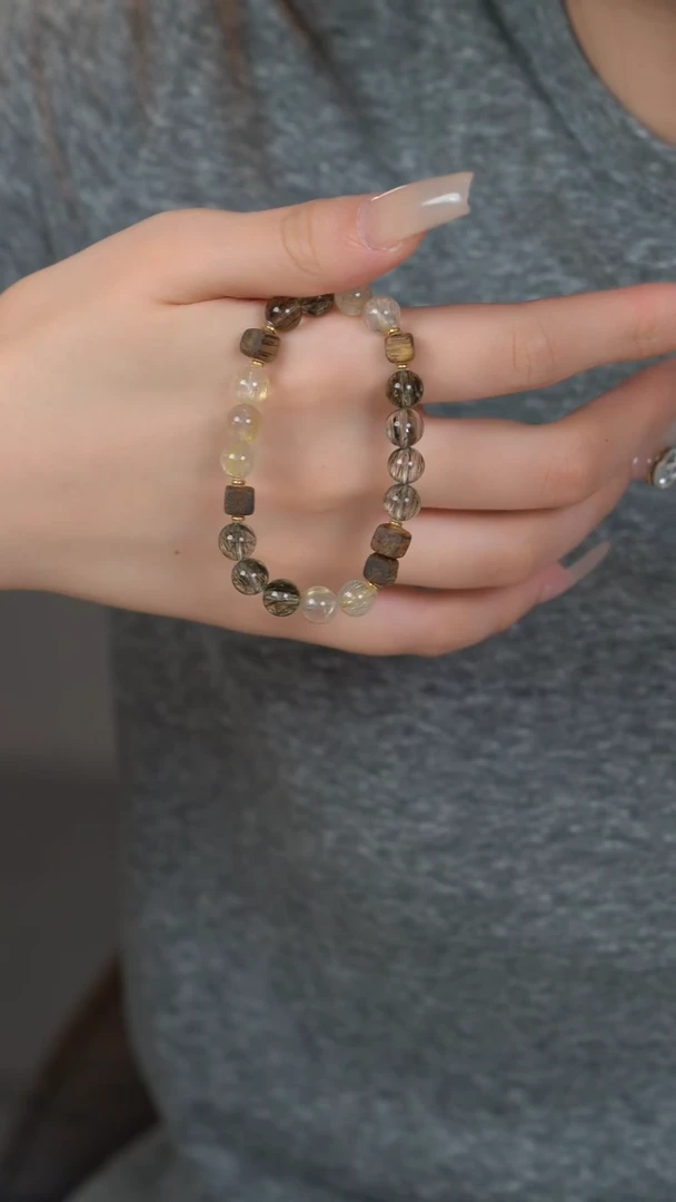 水晶手链未镶嵌碧玺金发晶沉香手串