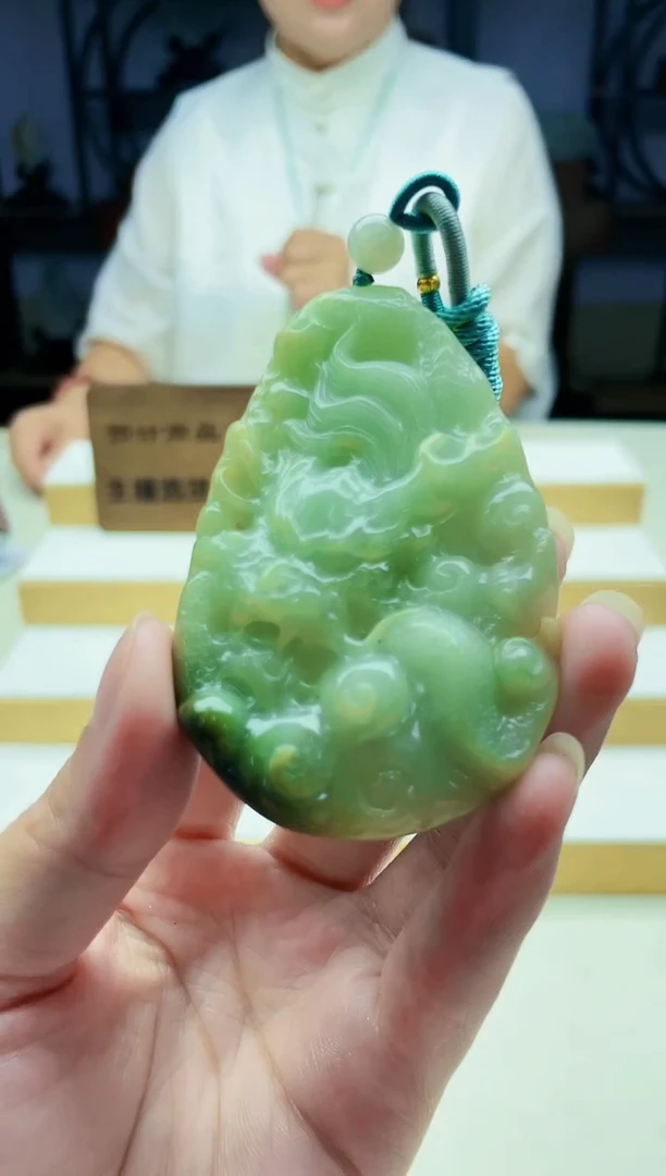 颈饰未镶嵌翡翠09120276