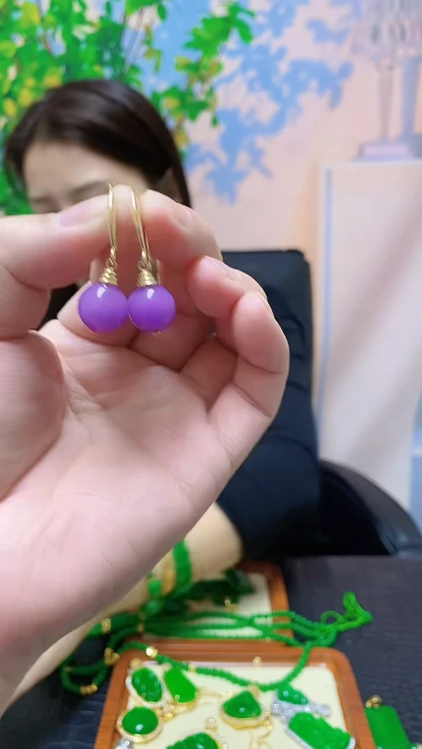 【闪购商品】翡翠耳饰14K金镶嵌翡翠耳垢