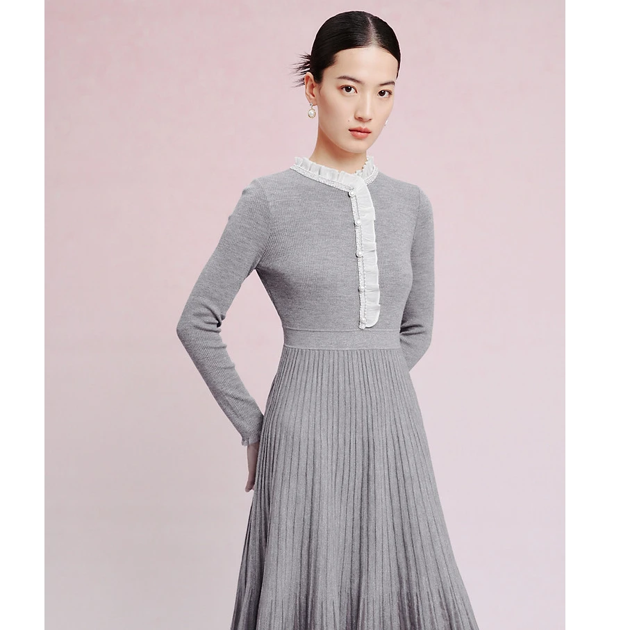 【晨粉专享价】珍珠圆领针织高级感长裙收腰长袖连衣裙女