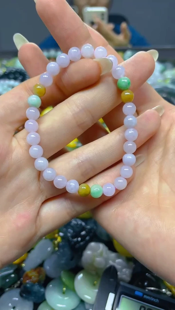 颈饰未镶嵌翡翠5MM/ J /翡翠A货，一件也是批发价