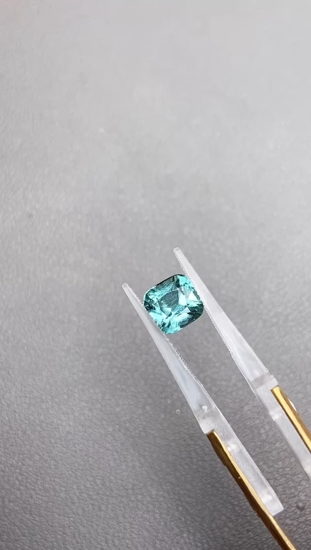 未镶嵌裸石碧玺2.78ct/霓虹拉贡/双十一清货