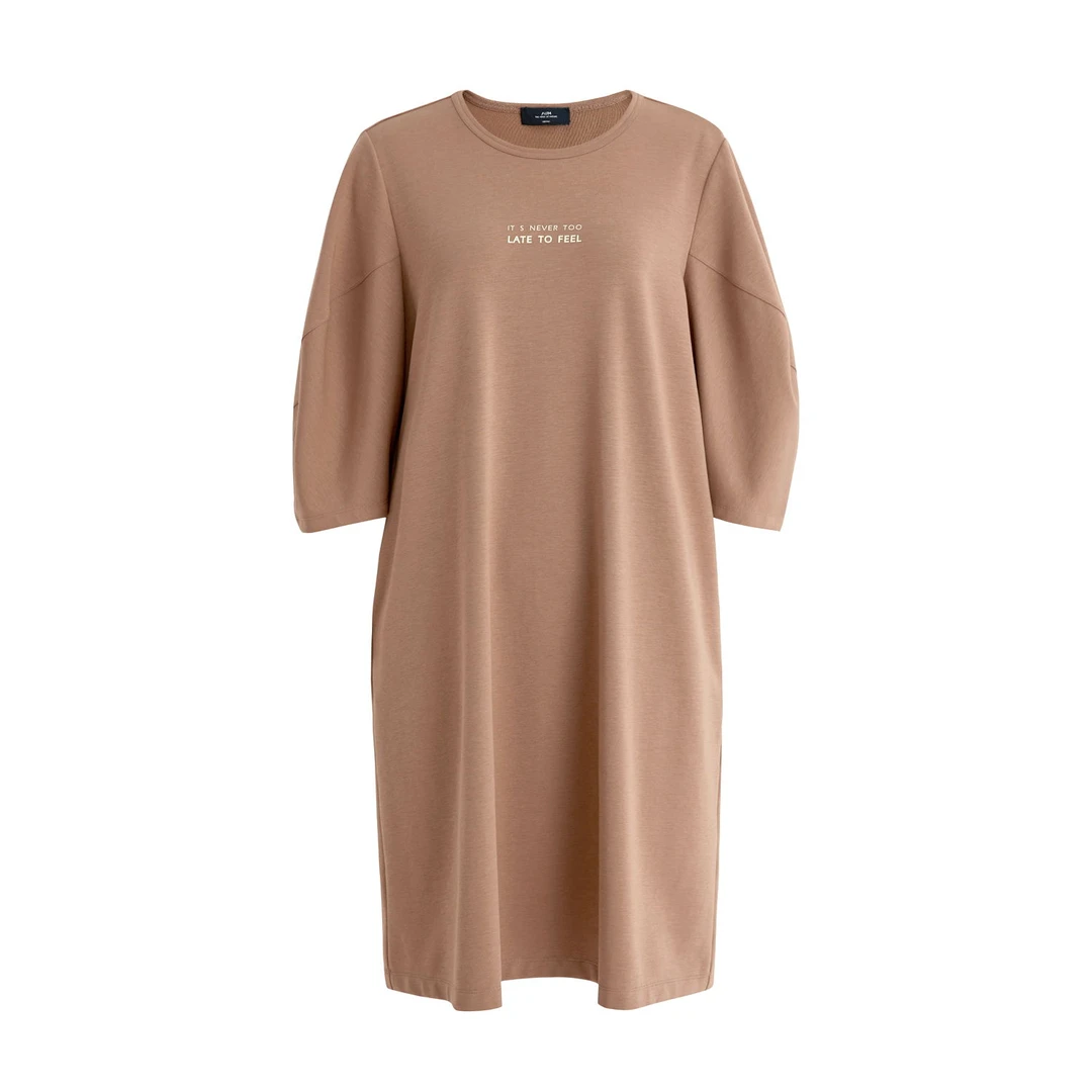 AUM/噢姆24年夏季新款时尚休闲复古遮肉显瘦女装连衣裙M1EG26206