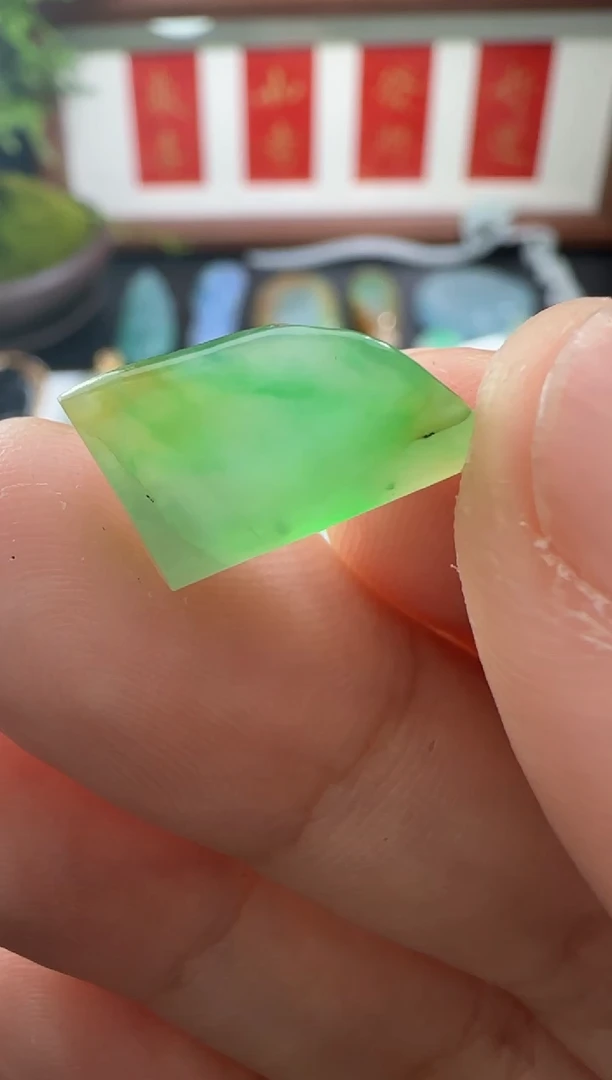 【闪购商品】定制翡翠未镶嵌缅甸A货翡翠