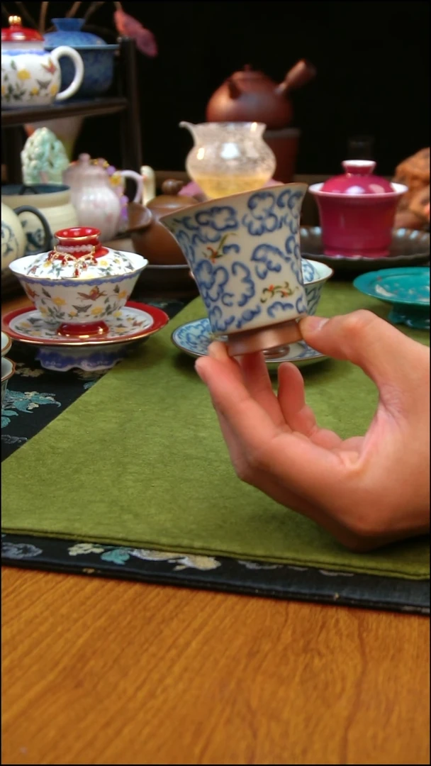 专做手绘和手工茶具的直播间