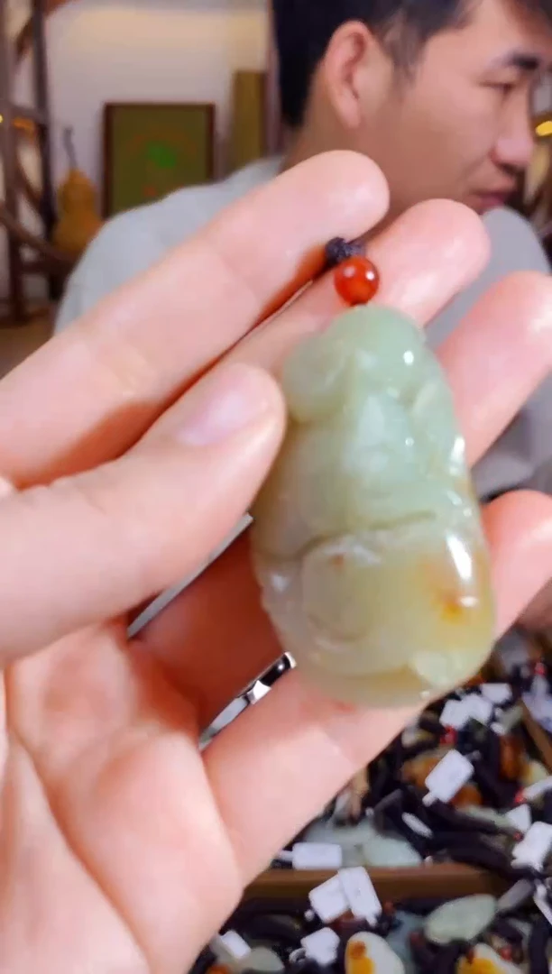 【闪购商品】和田玉颈饰未镶嵌1