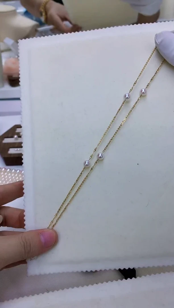 18K金镶嵌饰品海水珍珠猪鼻子三珠项链