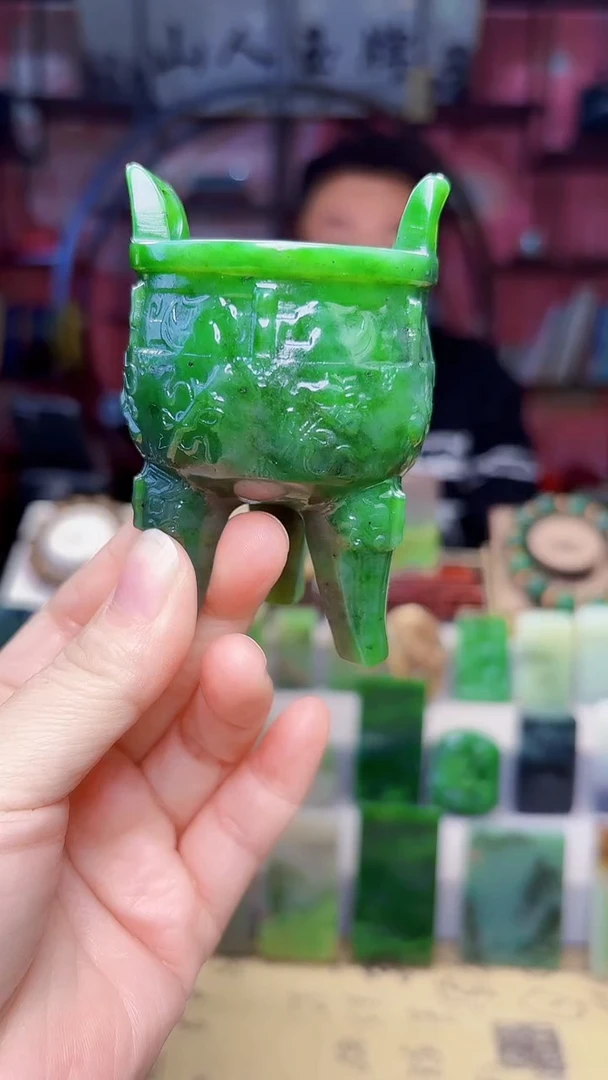 未镶嵌和田玉摆件156