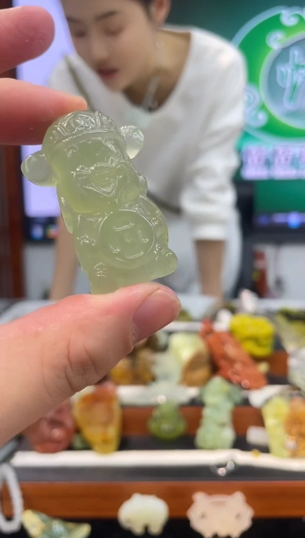 【闪购商品】岫玉吊坠未镶嵌多样性发货*拍一发一