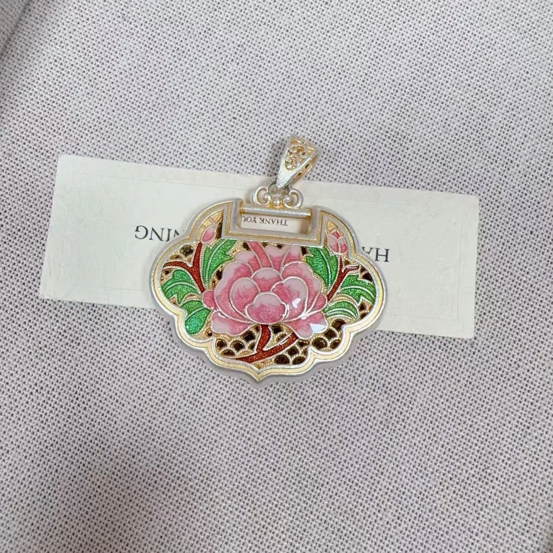 吊坠足银 足银999.9 描金珐琅牡丹花锁吊坠国风时尚