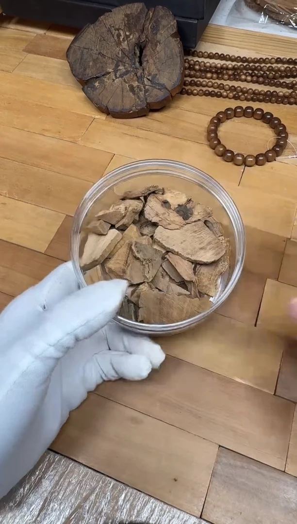 檀香木其他老山檀香四剖料碎料45克