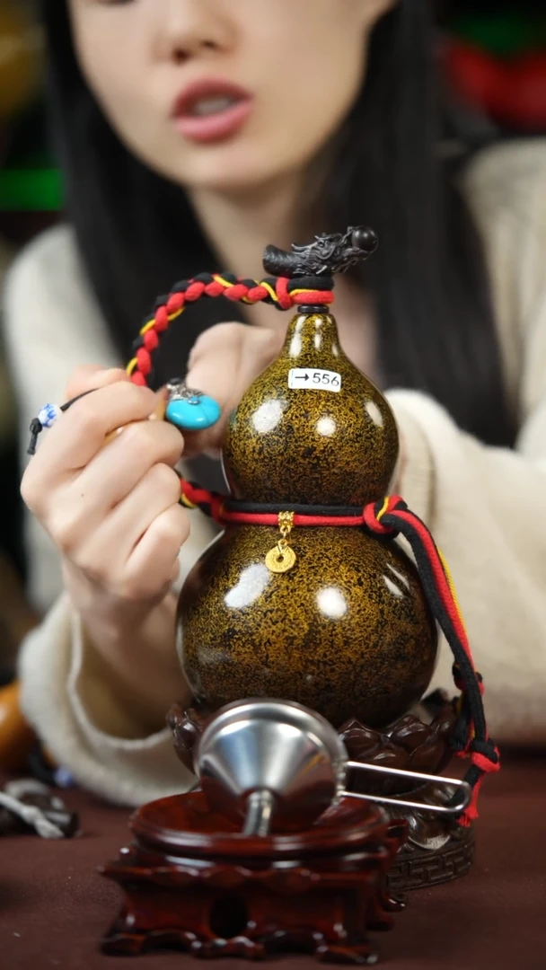 【闪购商品】556号500ml左右的非遗漆器酒葫芦