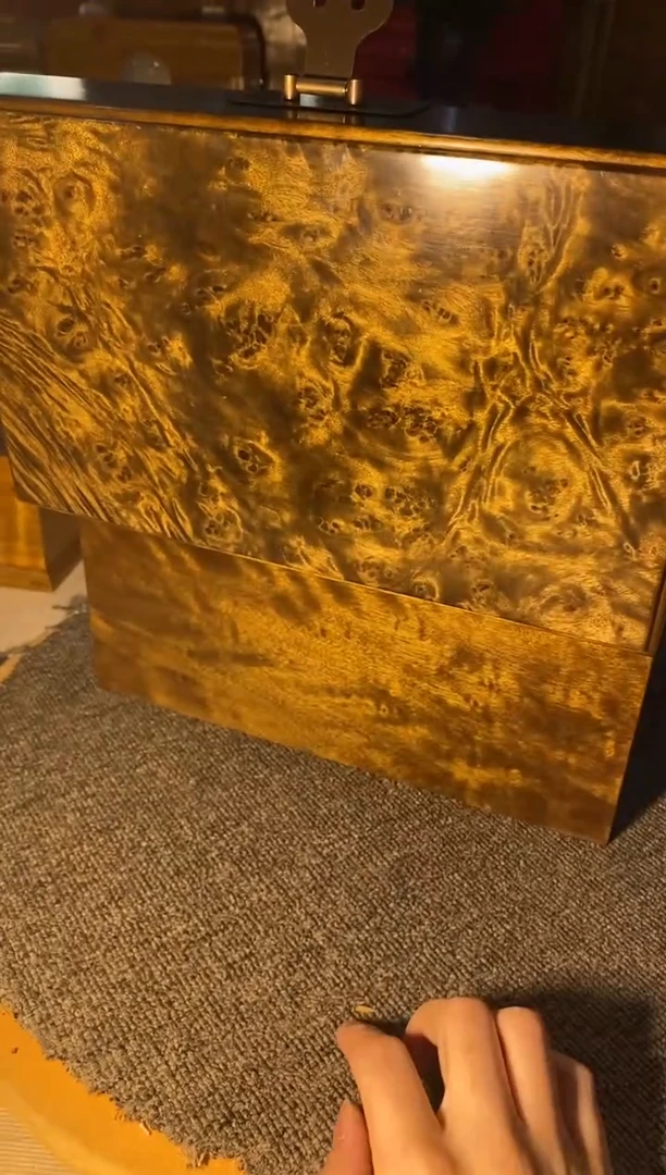 【闪购商品】金丝楠木艺阴沉盒中盒F88