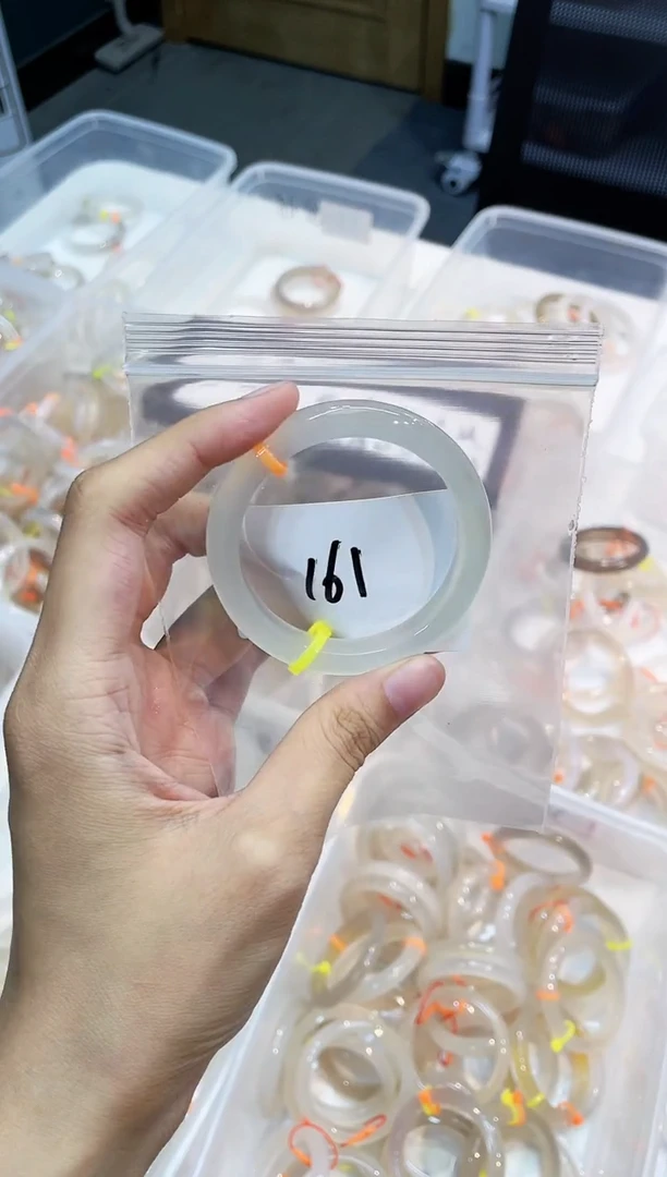 玛瑙/玉髓手镯未镶嵌161-50+