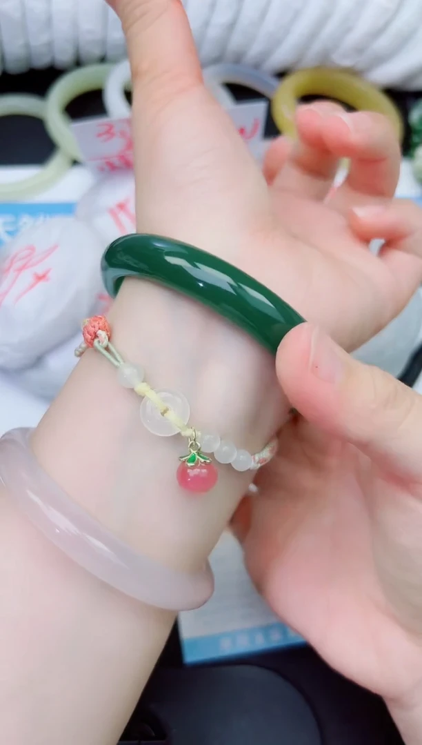 石英质玉手镯未镶嵌231-62.9