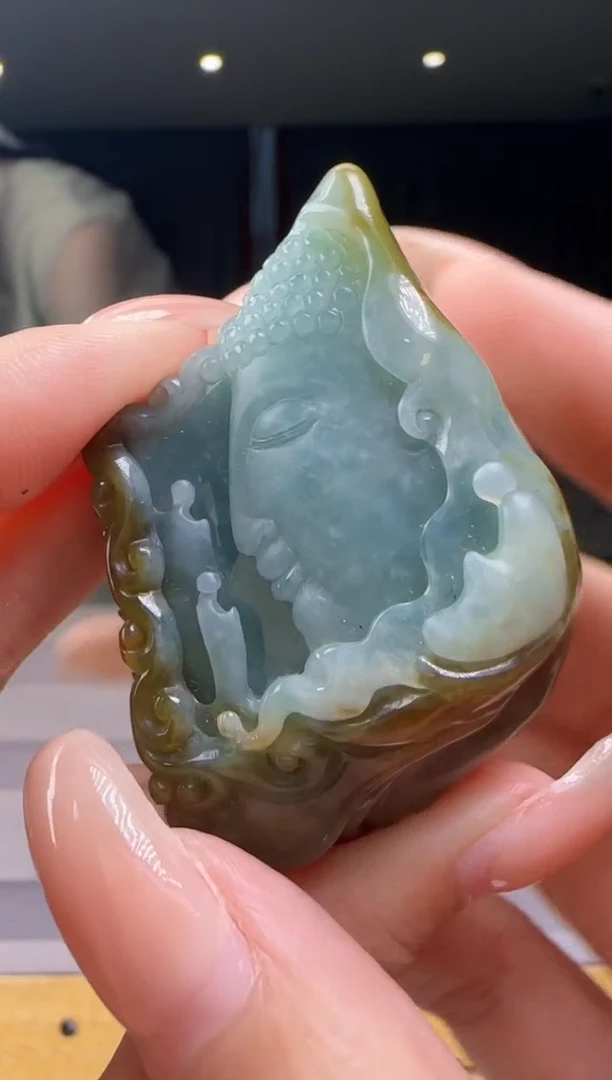 翡翠未镶嵌颈饰MM@@