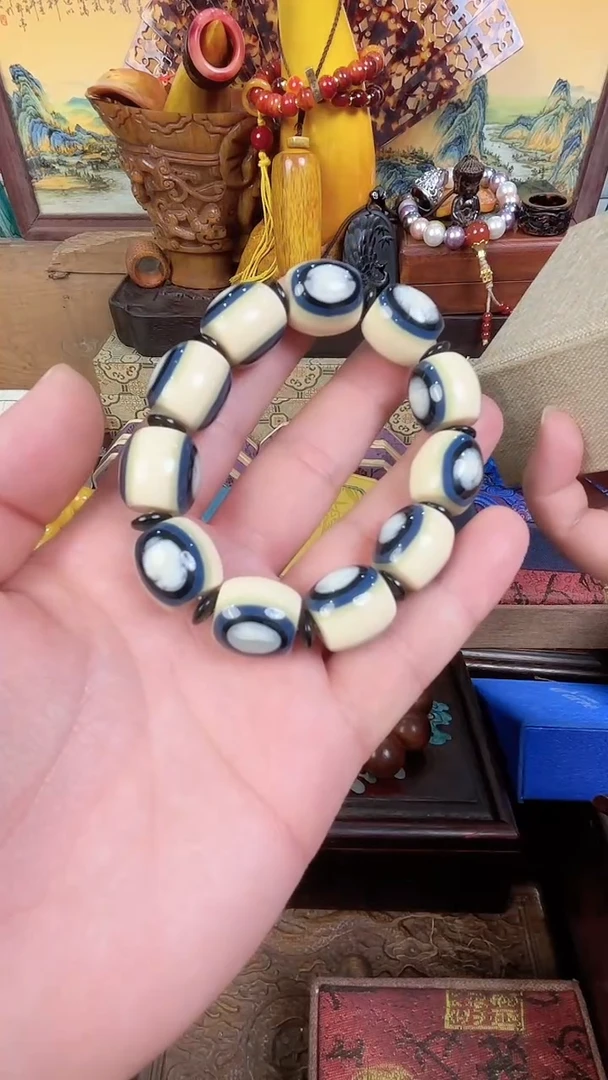 【闪购商品】蜜蜡手链未镶嵌琳专属哈哈哈哈哈哈