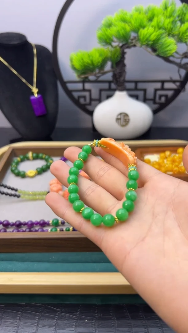 【闪购商品】翡翠颈饰14K金镶嵌S68
