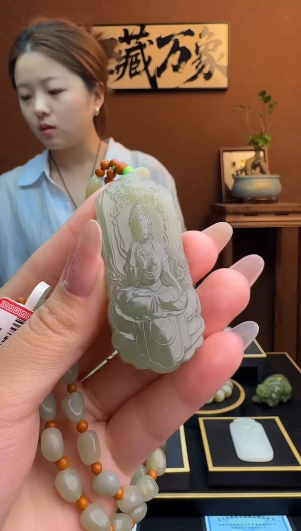 和田玉未镶嵌颈饰1