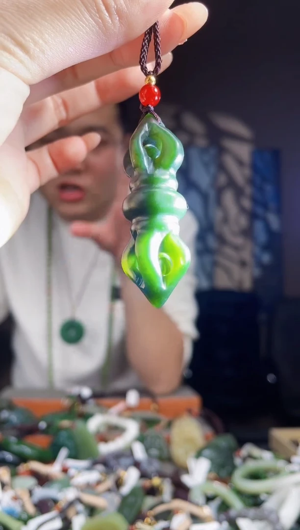 【闪购商品】和田玉颈饰未镶嵌拍一发一