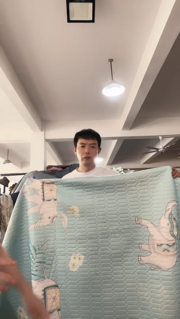 棉聚酯纤维D17 吉祥象180*200乳胶床垫床单