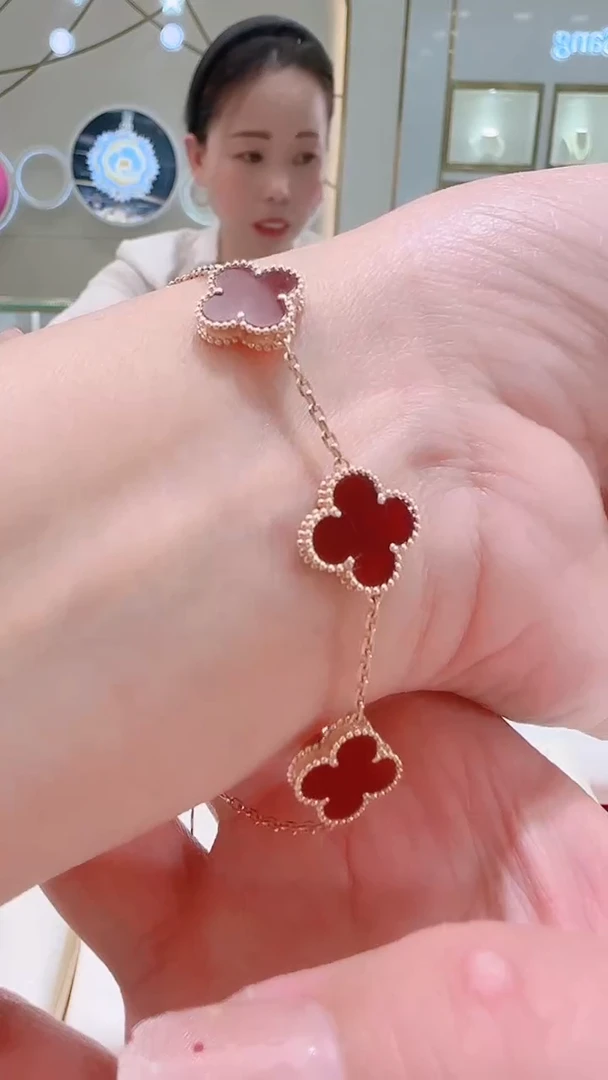 【闪购商品】玛瑙/玉髓手链18K金镶嵌18K金手链