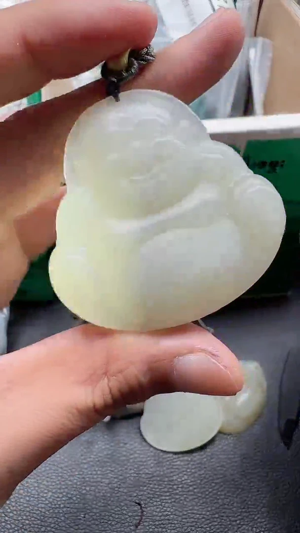 和田玉未镶嵌颈饰064