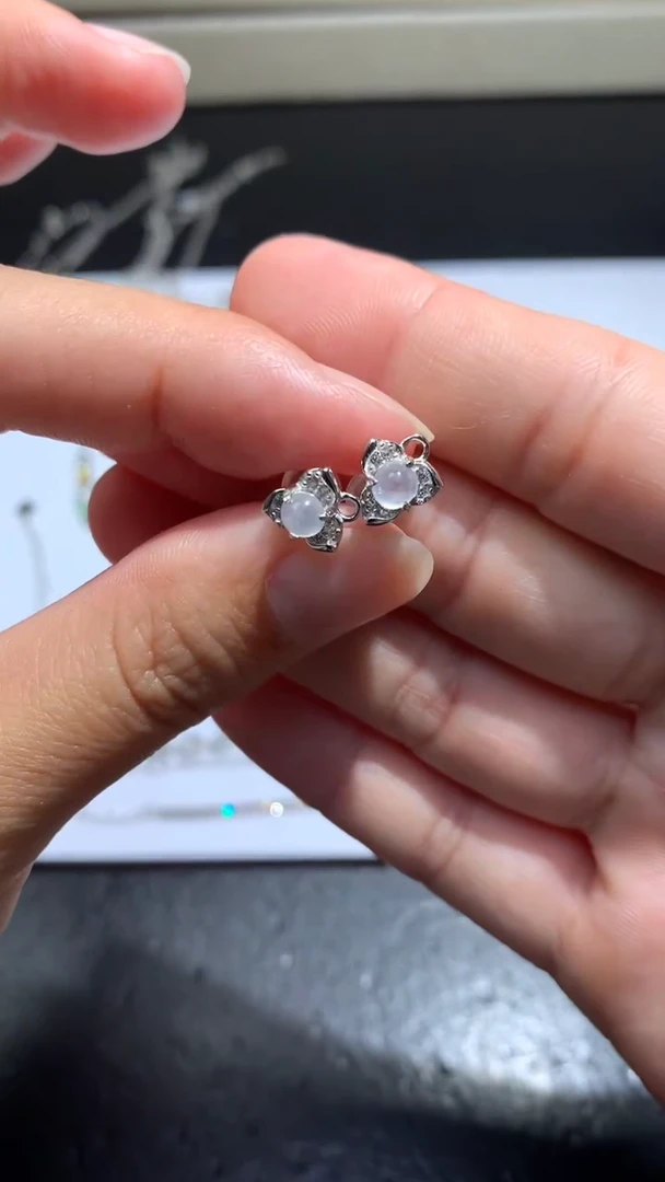 颈饰银S925镶嵌翡翠净货