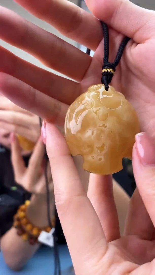 蜜蜡未镶嵌珠宝奇石T0微瑕假一罚十多样性发其一