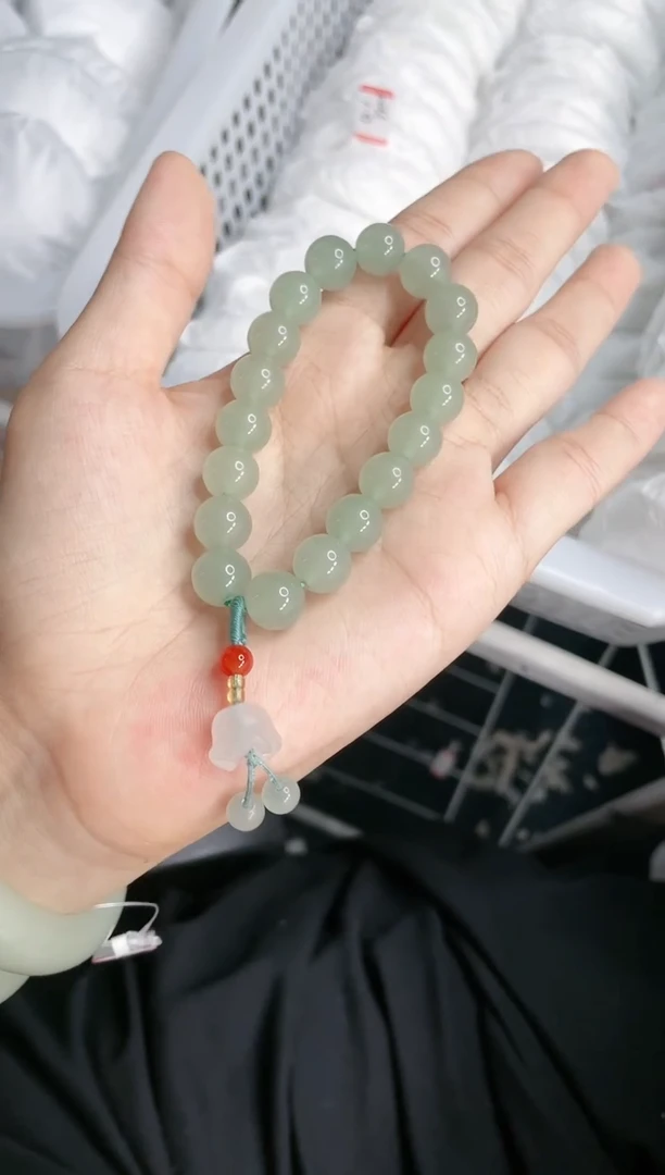 石英质玉手镯未镶嵌手链