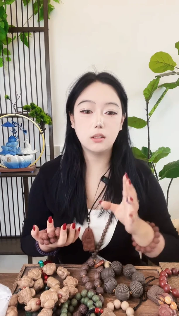 泥塑镶铜管小砂大四合手串一个