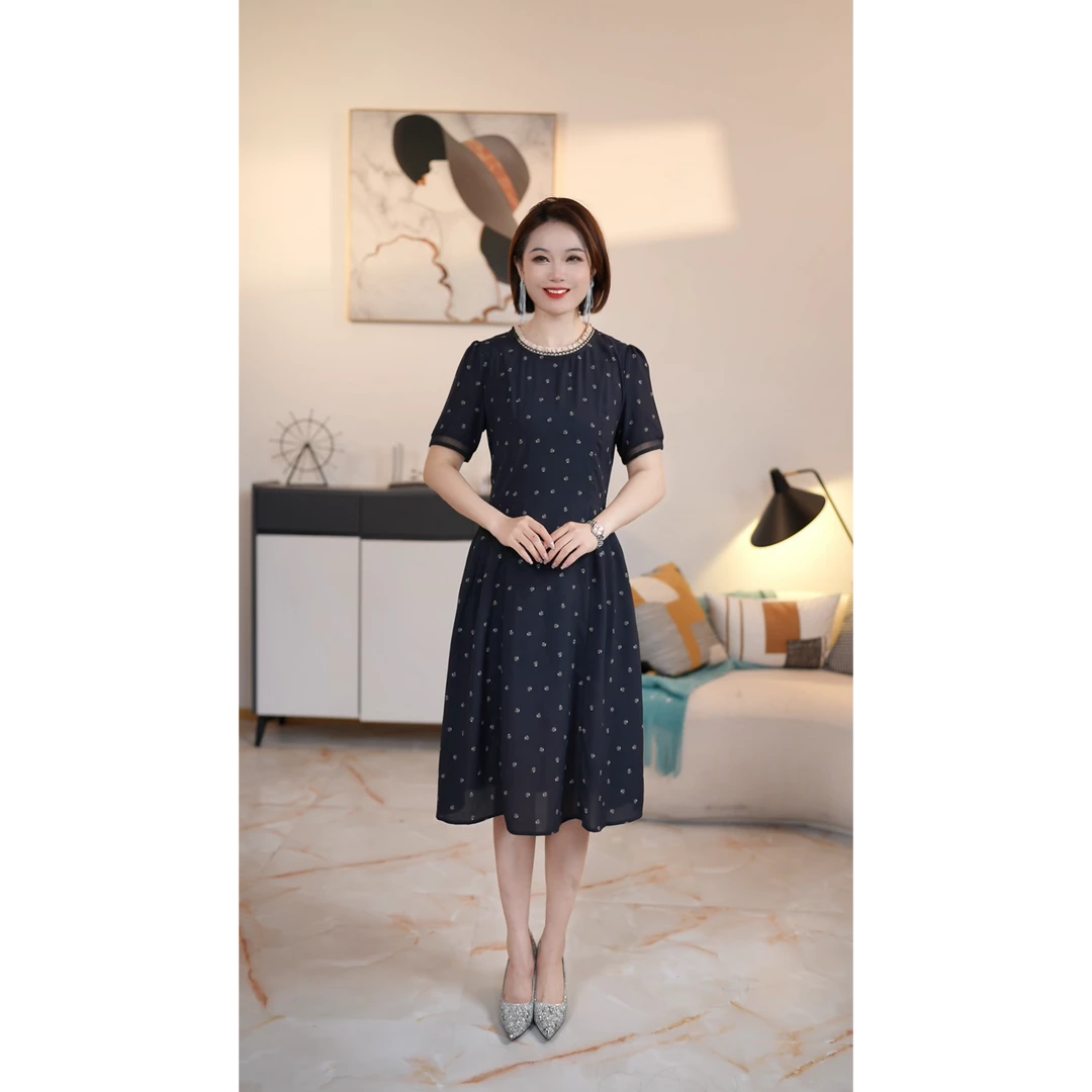 【深圳薇姐清仓】P高端大码原创遮肉显瘦连衣裙 P2229