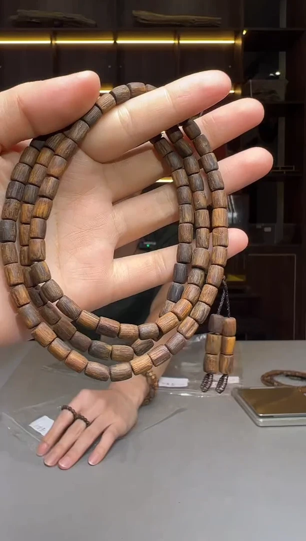 沉香碎屑沉香739号红金猊06沉水桶多圈配碎屑香粉多样性发一20