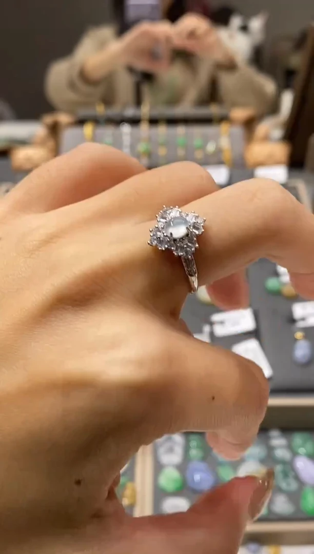 颈饰银S925镶嵌翡翠戒指