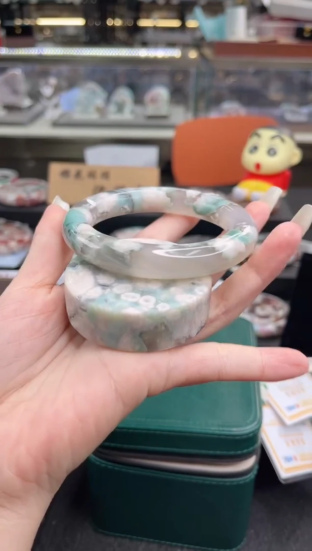 未镶嵌手镯石英质玉尘*丷圈口（赠品镯心）