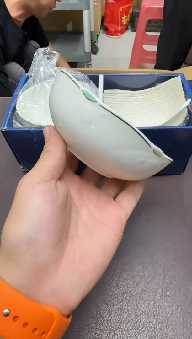 手工艺品琉璃崇**己74