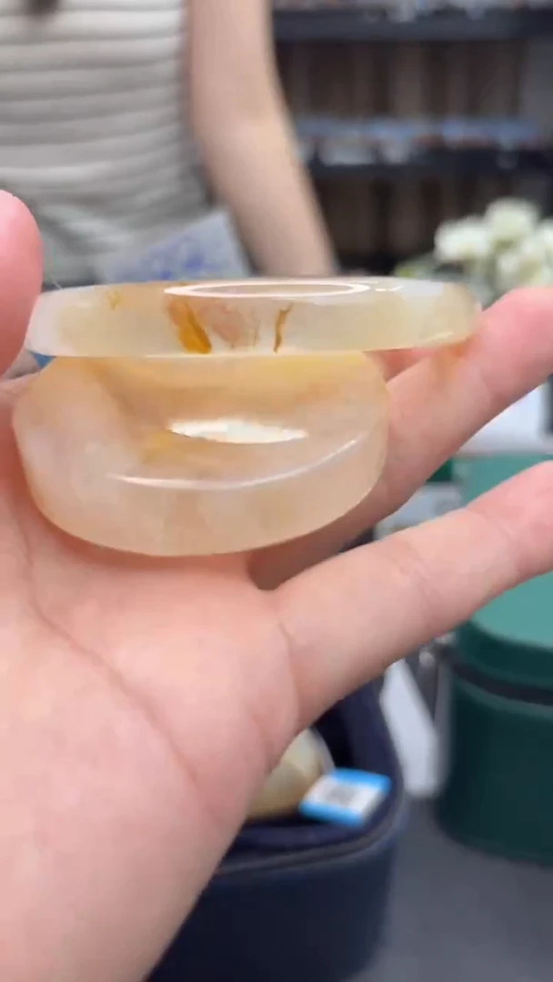 未镶嵌手镯石英质玉140(57圈赠送镯心)