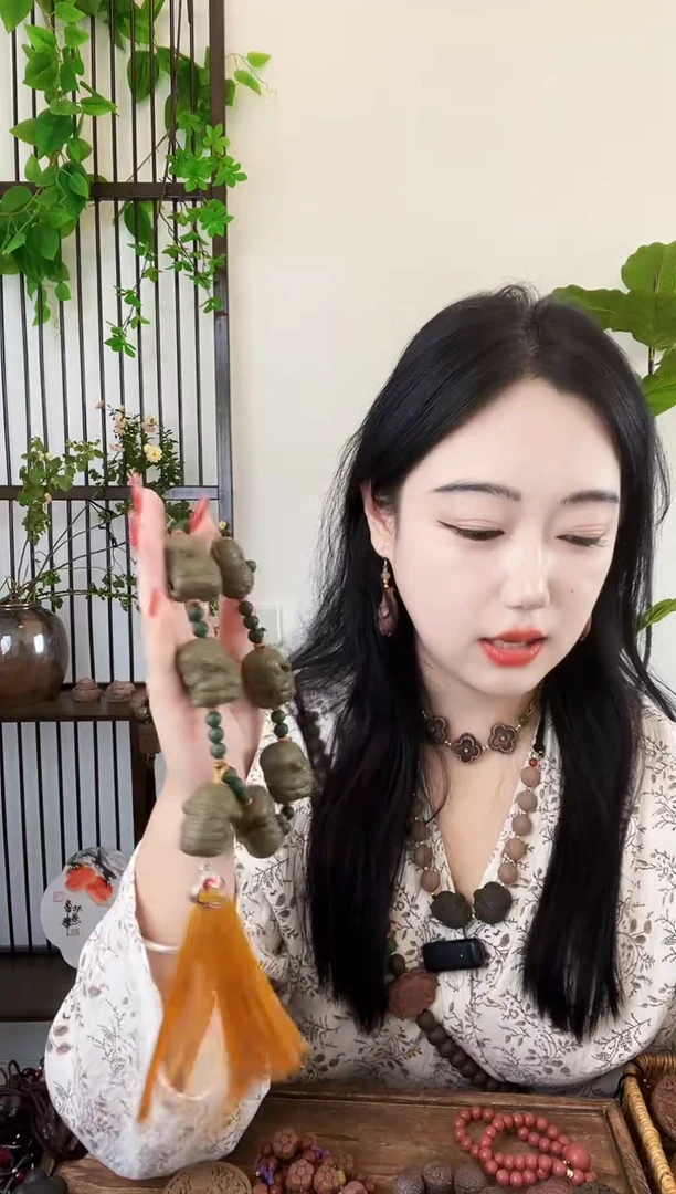 珠串荷方绿茶加青龙吟 小猴子手持