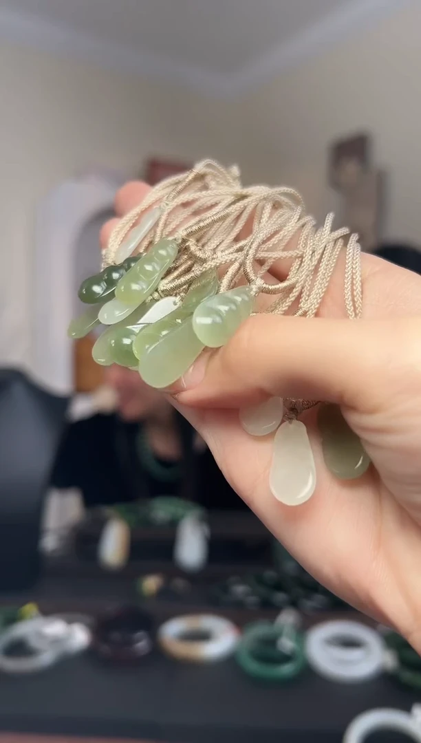 颈饰未镶嵌和田玉多样性发其一 LQ0608023-F17