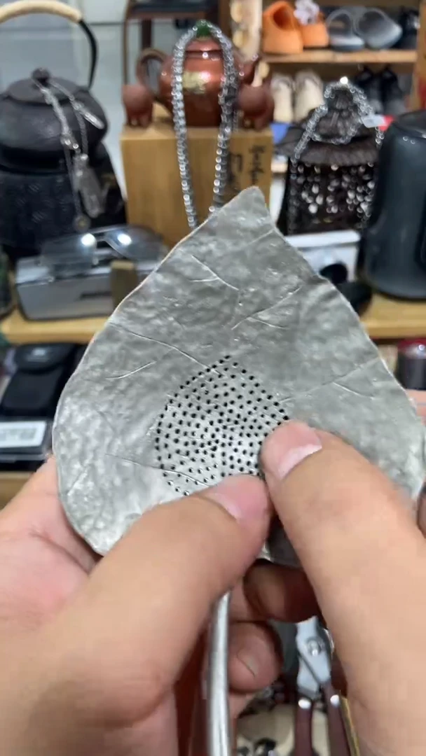 瓷片闪购商品  如图所示