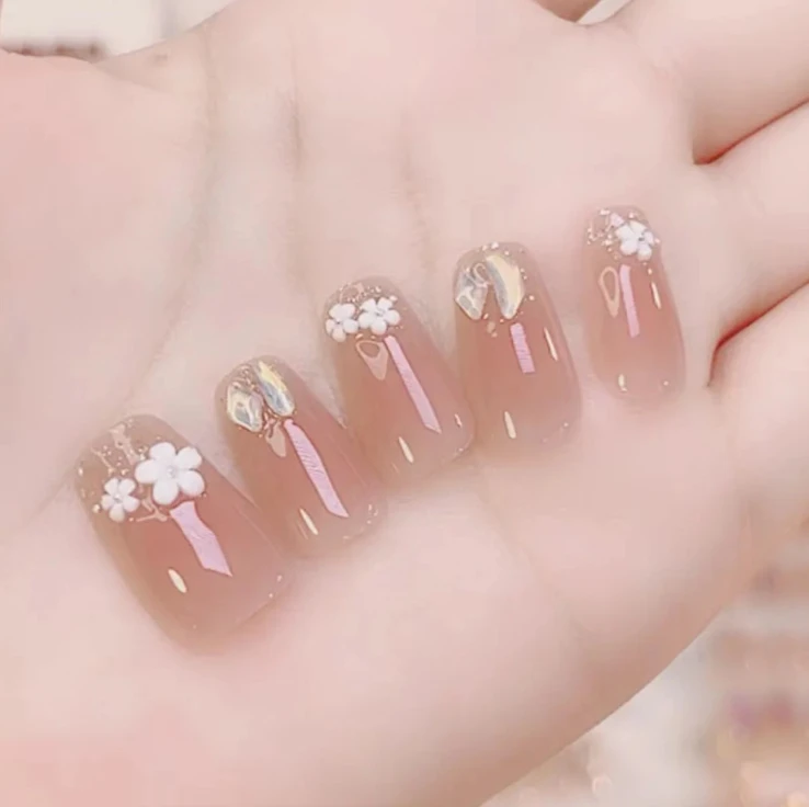 （中长款）2025年新款春季小花美甲贴片穿戴甲气质高级感显白指甲贴