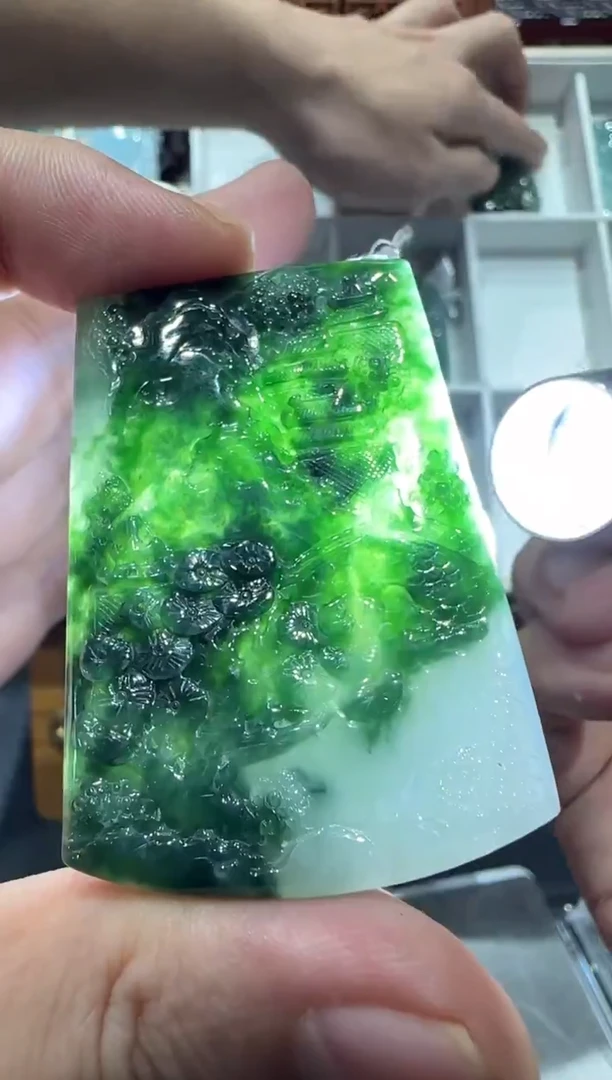 未镶嵌挂件翡翠A货翡翠多样性孤品
