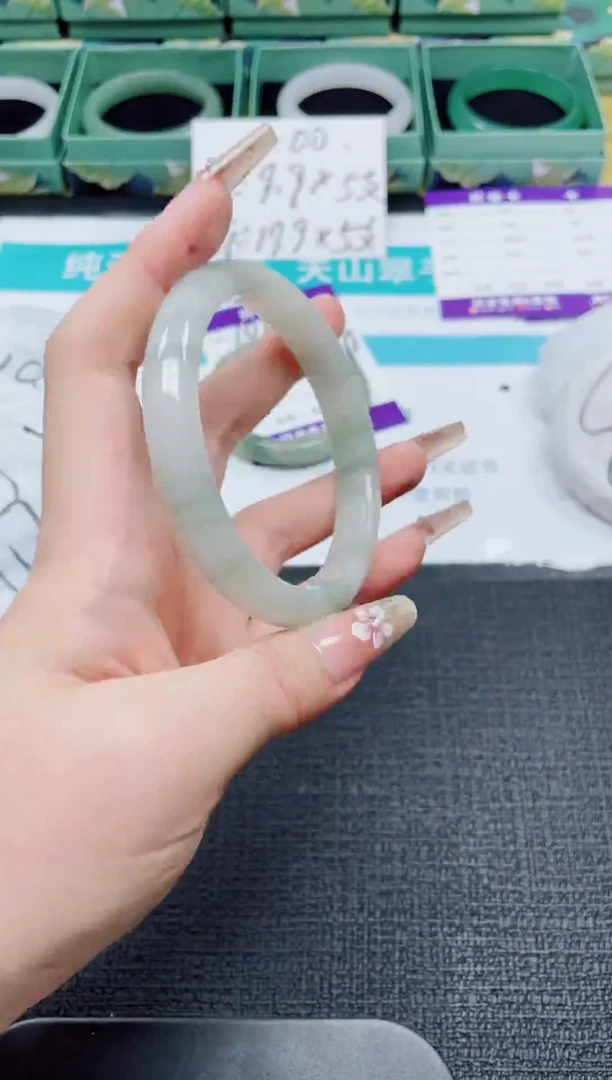 未镶嵌手镯石英质玉102-64