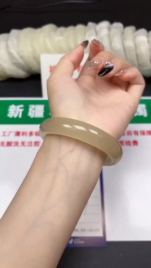 和田玉手镯未镶嵌211-8-58