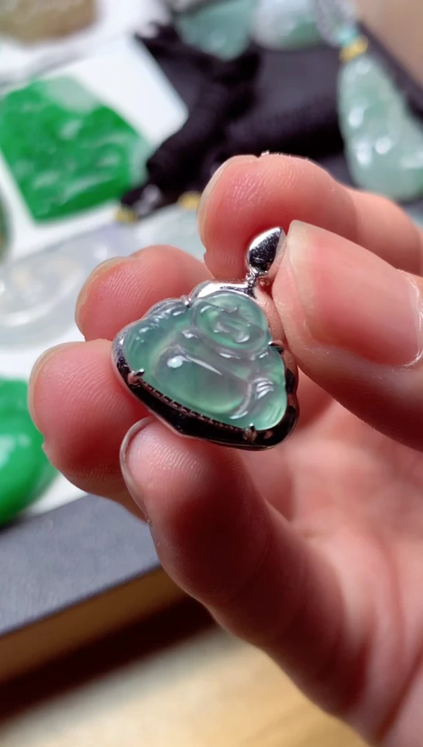 翡翠未镶嵌颈饰天然翡翠