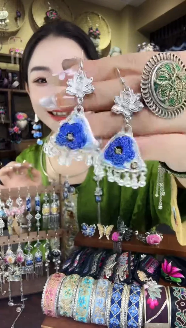 刺绣非遗刺绣民族风耳环