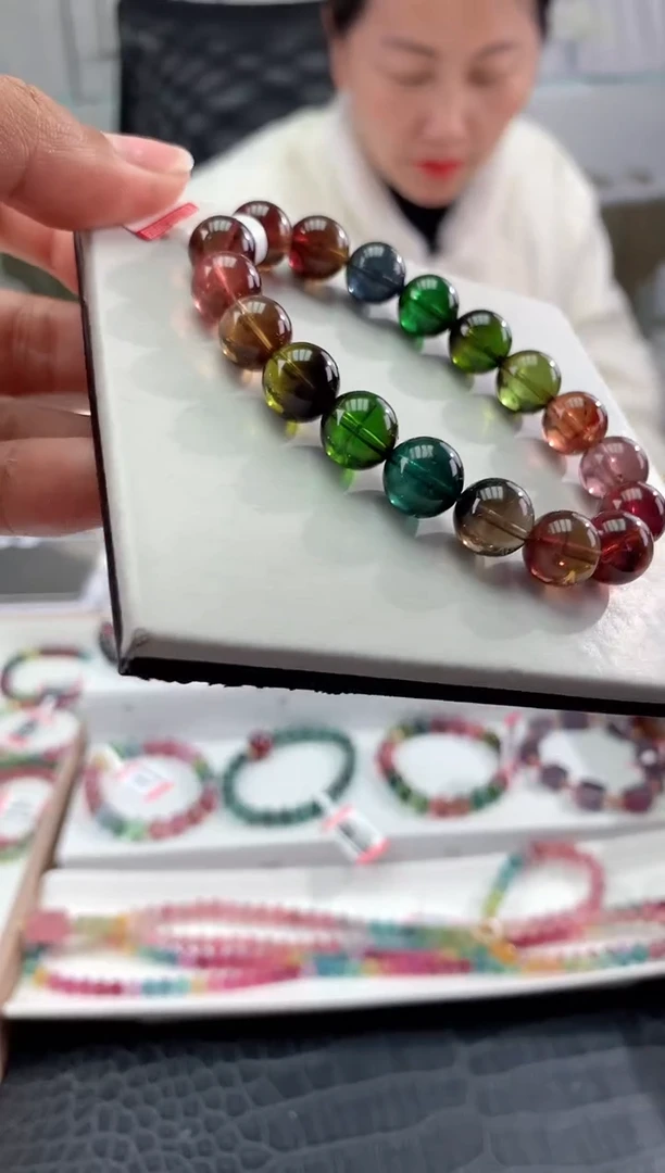 【闪购商品】碧玺手串未镶嵌多样性发一条