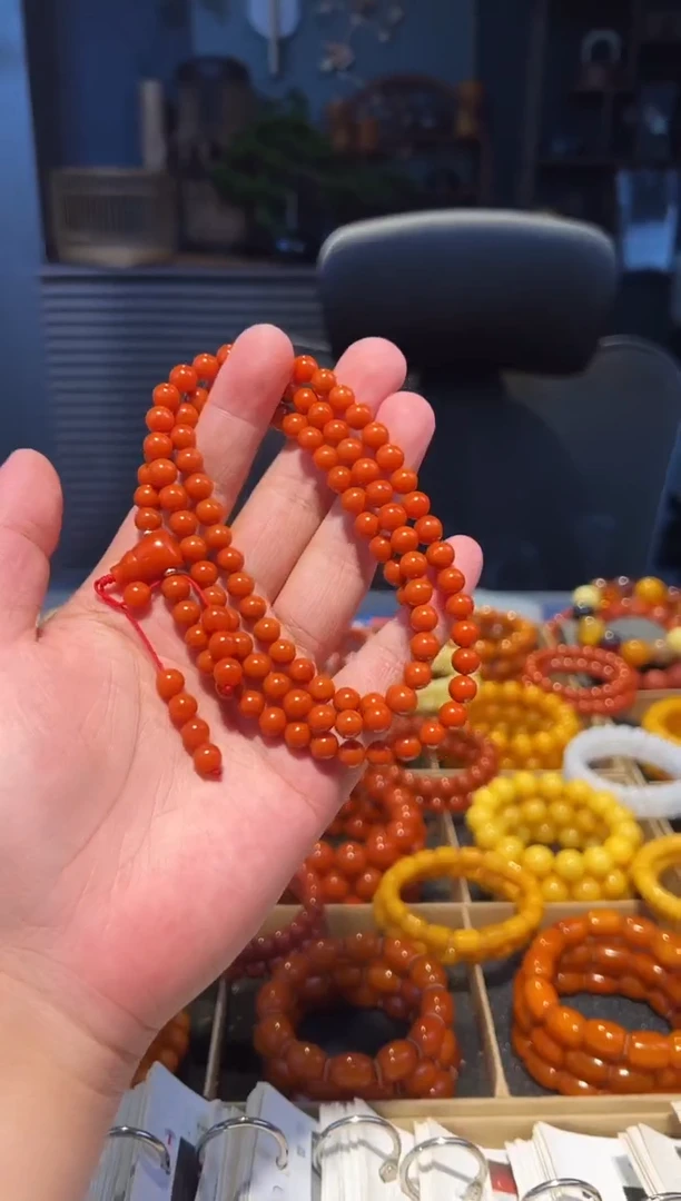 未镶嵌手串南红玛瑙7小+108圆珠柿子黄