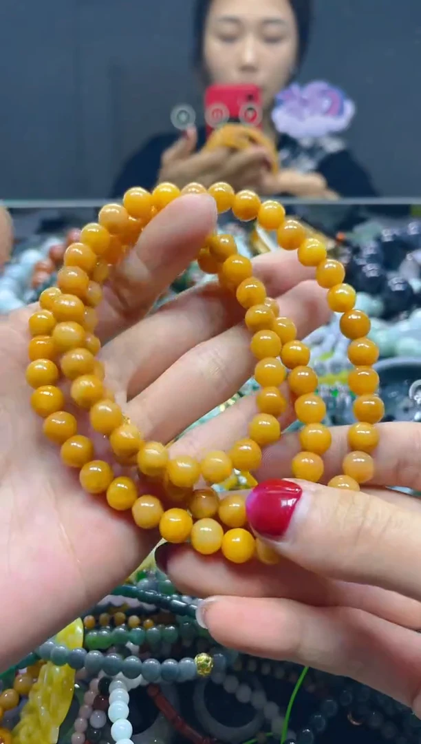 颈饰未镶嵌翡翠8mm/Q/翡翠A货，一件也是批发价