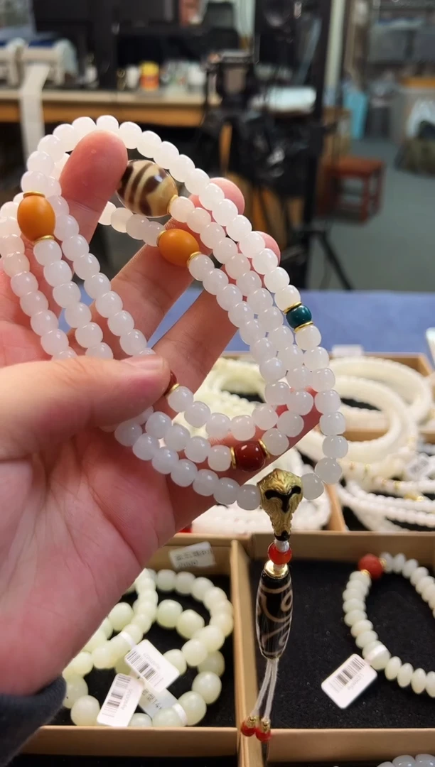 未镶嵌手串和田玉8+108